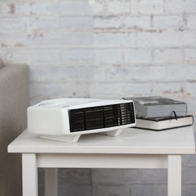 Black and Decker BXSH37006GB White 3KW Flat Fan Heater
