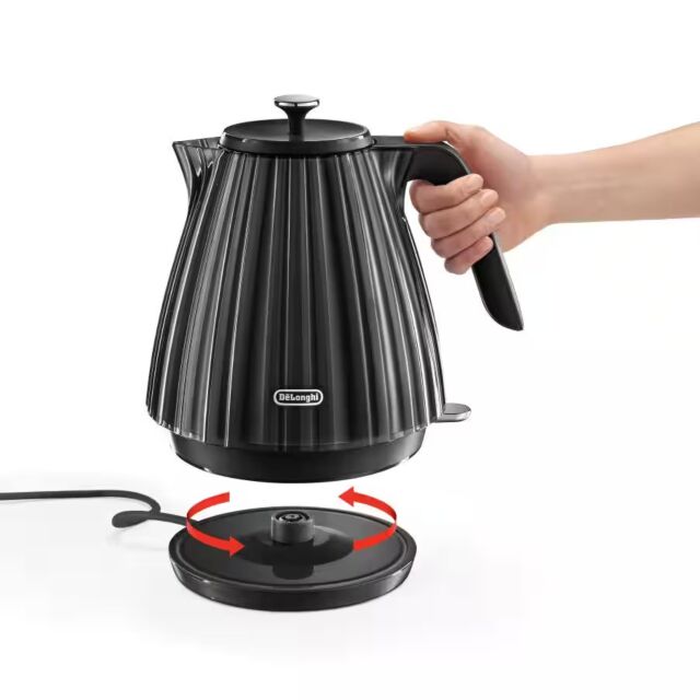 Delonghi KBD3001.BK Black 1.7L Ballerina Kettle