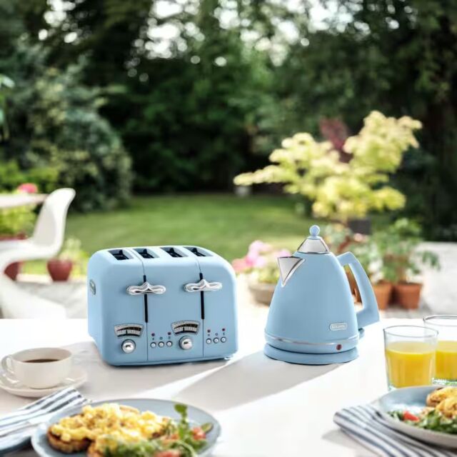 Delonghi KBX3016.AZ DL3016 Blue 1.7L Argento Kettle