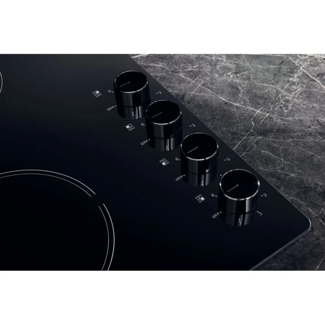 Hotpoint HR 620 R H Black Glass 60Cm Ceramic Hob