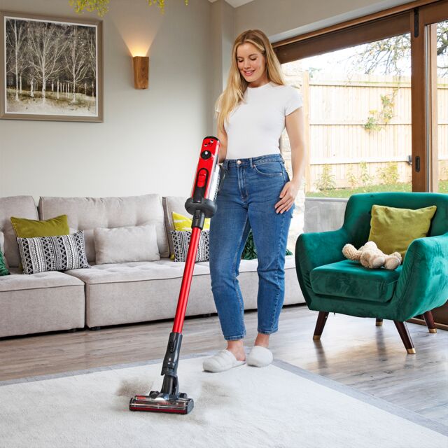 Numatic 913925 Red Henry Quick Cordless Vacuum Cleaner With 6 Pods