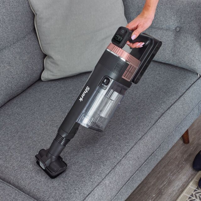 Shark IZ400UK Stratos Cordless Stick Vacuum Cleaner